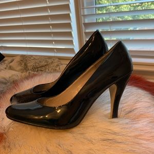 Steve Madden Leather Pumps